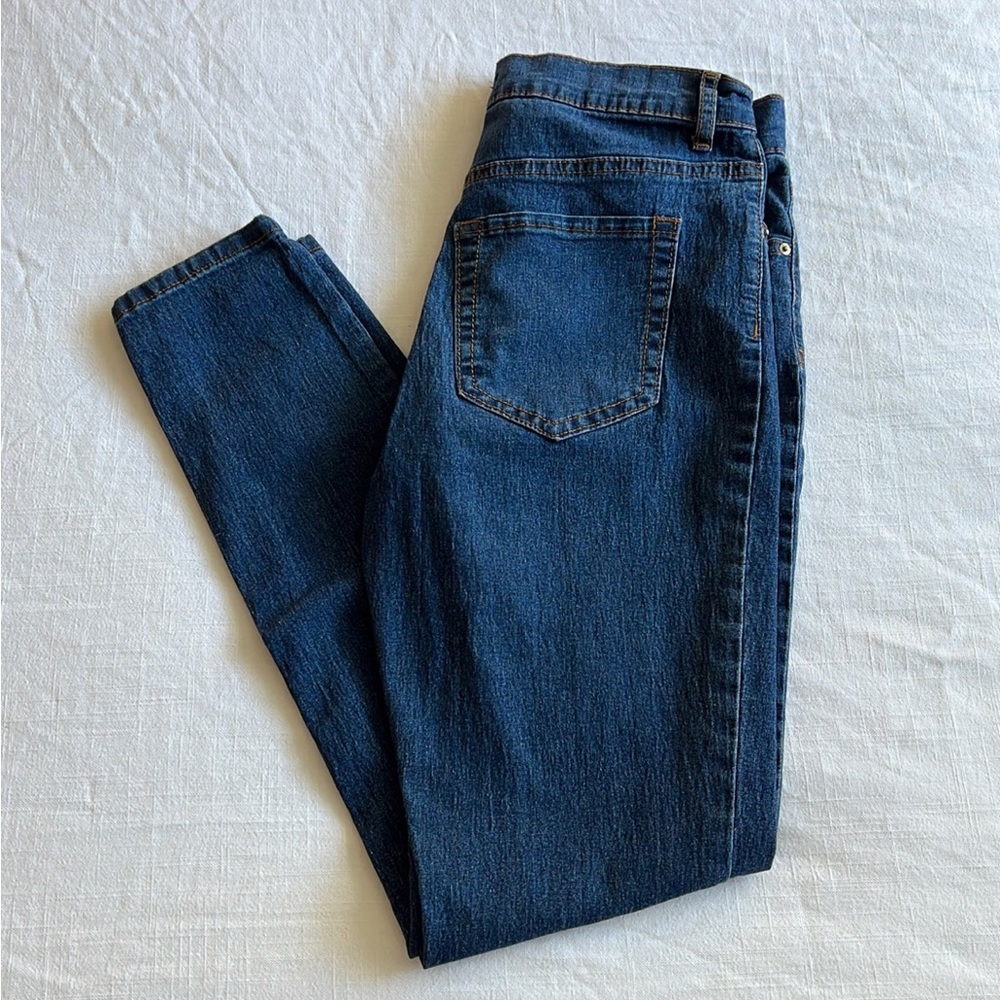 Skinny jeans